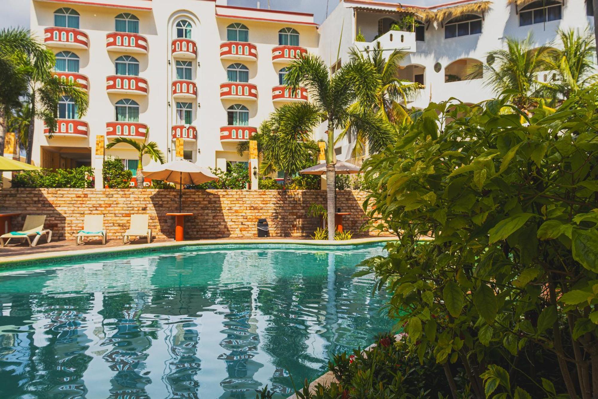 Casa Danna Huatulco 호텔 산타크루즈휴에튤코 외부 사진