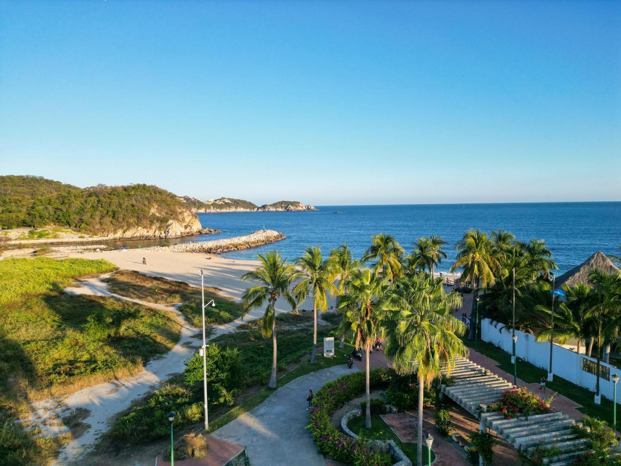 Casa Danna Huatulco 호텔 산타크루즈휴에튤코 외부 사진