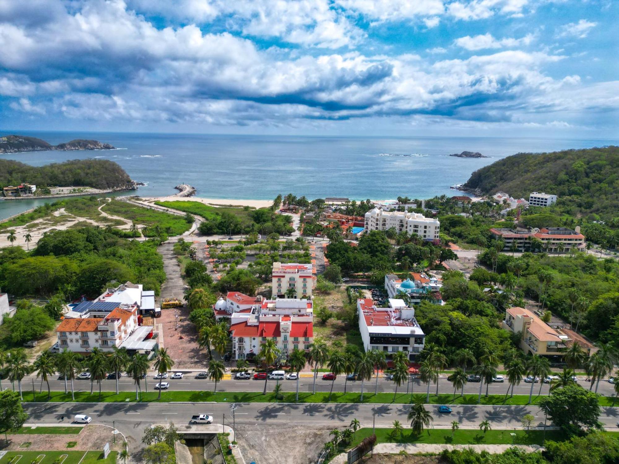 Casa Danna Huatulco 호텔 산타크루즈휴에튤코 외부 사진